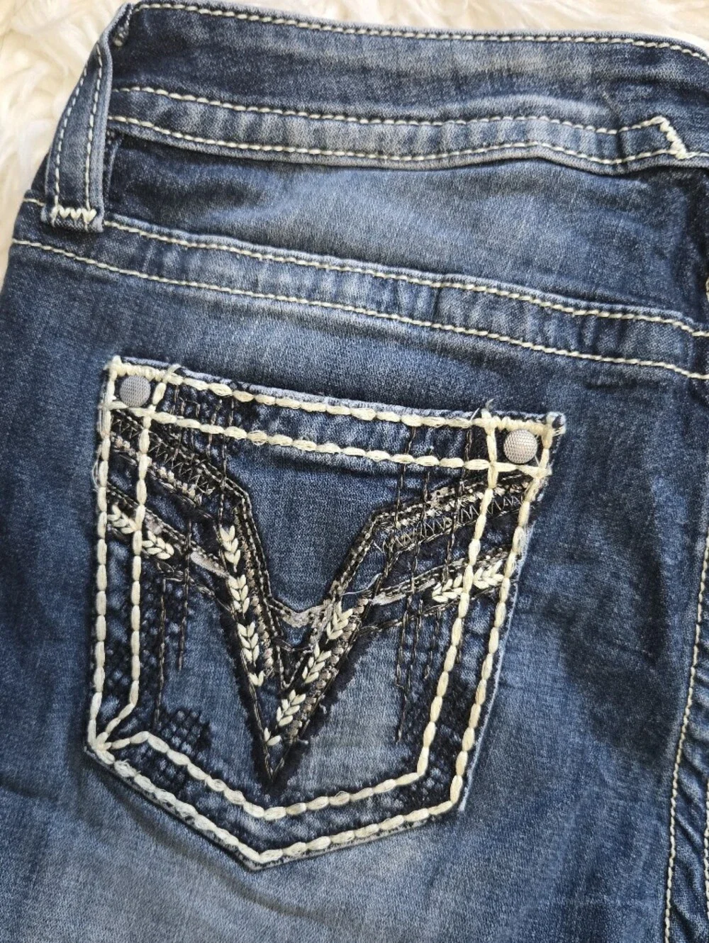 Vigoss Women's Blue Denim Shorts